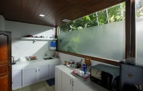 Entire Cozy 1BR woodhouse near Cochin airport - Image 3