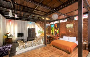 Entire Cozy 1BR woodhouse near Cochin airport - Image 2