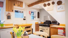 Cottage in Grassington: Cosy 2-Bedroom Retreat - Image 4