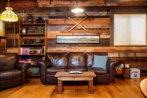 The Cabin - Image 5