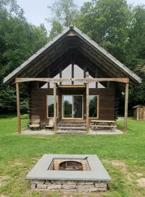 Das Blockhaus am Paradise Pond, Spring Wonders, Summer Fun & Herbstlaub - Image 3
