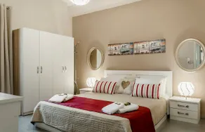 Sophia's Castle View Apartment - Image 4