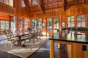 Vineyard Escape: Lakes, Trails & Tennis - Image 4