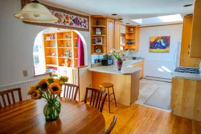 Spectacular Mountain View, Sunroom, Hot Tub, Secluded, Peaceful Getaway - Image 3