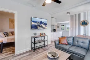 New & relaxing 1 BR Apt., 15 minute walk to beach - Image 1