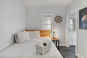 Luxury 1BR Apt, 3 blocks from Lake Ave, brand new - Image 3