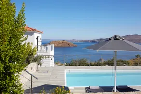 Eleia Seafront Rooms & Villas - Image 2