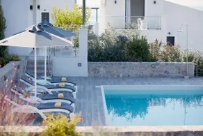 Eleia Seafront Rooms & Villas - Image 5