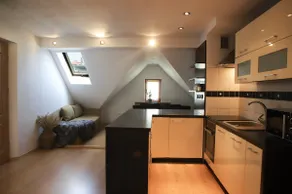 Lovely apartment in city Center of Jelenia Gora. - Image 3