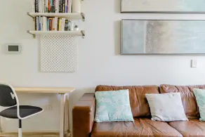 Stunning 3 bed apt in Parramatta|Free parking|Gym| - Image 4