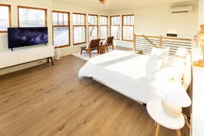 Tree House on the St. Croix River - Image 3