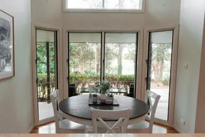 Lake Russell Lakeside Retreat- McCubbin Cottage - Image 4