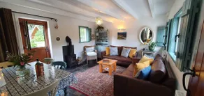 Vale View Cottages - Coach House, træbrænder, have, fantastisk beliggenhed, kæledyr - Image 2