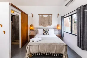 NEW Boho Studio Suite ♥ Location⋆A/C⋆ New WIFI - Image 3