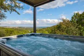 Lake Travis 5 min | 8 Person Spa | Valley Views - Image 2