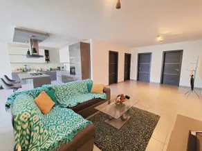 Large Central Apartment Near Valletta & Seafront - Image 3