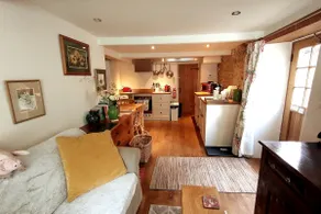 Little Dairy Annexe, 18th Century barn conversion - Image 2