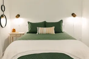Molly's Place - Image 2