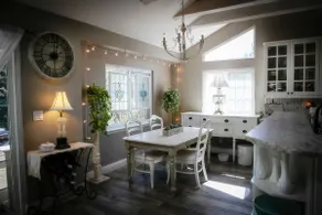 Haven Spaces Retreat Cottage · Quiet + Hot Tub - Image 2