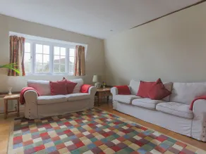 Delightful pet-friendly oast with enclosed garden on Kent/Sussex border near Rye - Image 2