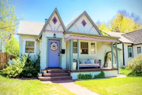 Charming University of Denver Cottage Apartment - Image 2