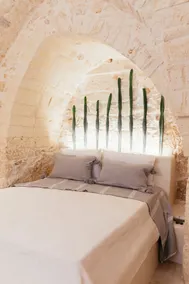 Alesia Luxury Cave - Image 5