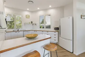 A Tropical Family Oasis in Sunshine Beach - Image 3