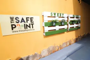The Safe Point Suites Castillo - Image 3