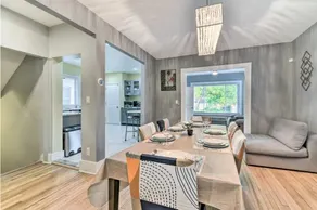 Comfortable Home for Families & Teams,  Sleeps 8,  Easy Access to Downtown - Image 5