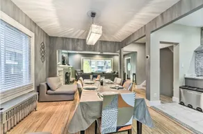 Comfortable Home for Families & Teams,  Sleeps 8,  Easy Access to Downtown - Image 4