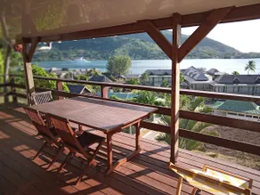 Bungalow Tropical Sunset, Baie de Cook, Moorea - Image 2