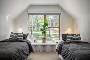 Centenary Heights - Image 3