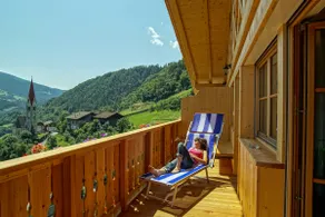 Hofer Hof: Traminer - Image 5