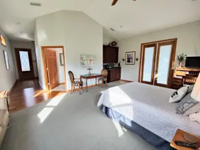 Luxury Guest Suite in Aviation Air Park Community - Image 3
