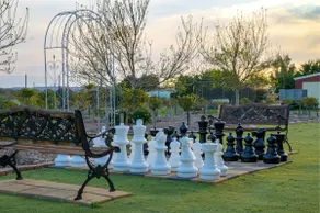 Lynton Park - 5brs, up to 10 guests, pool, tennis. - Image 4