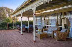 Lynton Park - 5brs, up to 10 guests, pool, tennis. - Image 3