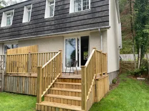 Red squirrel cottage - Image 5