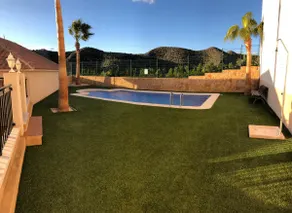 Air-conditioned apartment with garage and 2 swimming pools. - Image 4