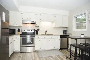 Townhomes Near the Bay - #7 - Image 4