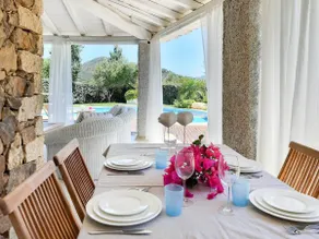 Villa Bougainvillea con piscina e giardino privato a pochi passi dal mare - Image 5