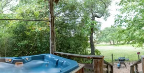 Homestead Cabin w/ Hot Tub @ Scenic Hill Retreat - Image 2