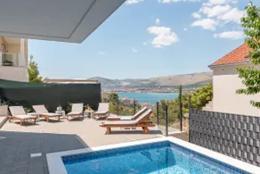 Luxury Villa SunStone top roof hot tub heated pool - Image 4
