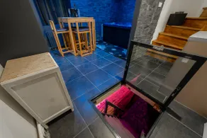 L'AppartOsé, triplex jacuzzi, love room Aix-les-Bains - Image 3