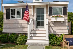 Charming Designer Cottage on Marsh - Image 5