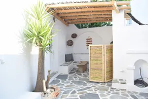 ”Traditional studio in Parikia” - Image 3