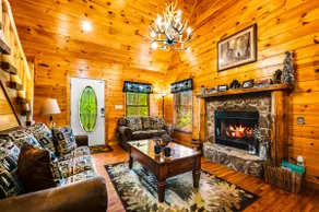 Parkside Cabin with Private Hot Tub - Image 3