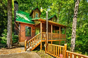 Parkside Cabin with Private Hot Tub - Image 2