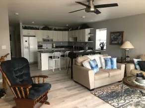 Gorgeous Riverview condo on the Mississippi - Image 5