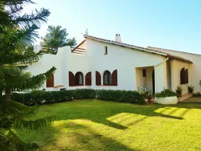 UNABHÄNGIGE VILLA -600 QM GARTEN 200MT VOM MEER ENTFERNT ZU ALLEN STRÄNDEN - Image 2