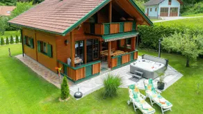Idyllic vacation home in a quiet location - Image 2